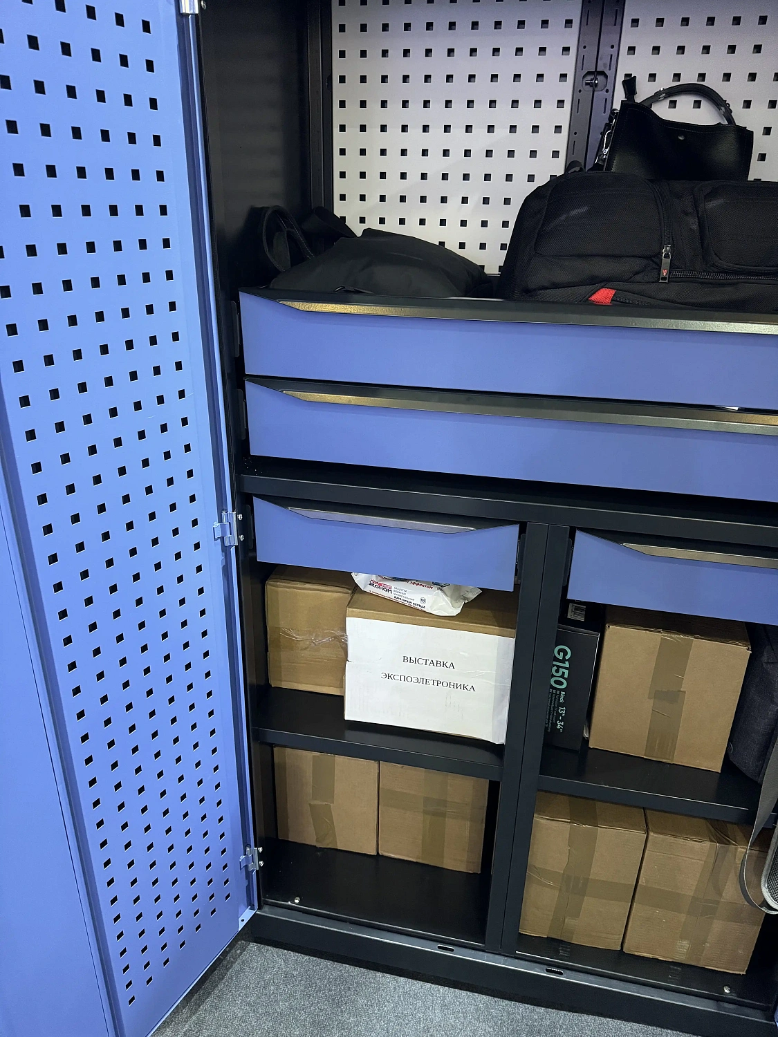 SPC 180.B5.S1 Шкаф антистатический 1800x1000x500 мм