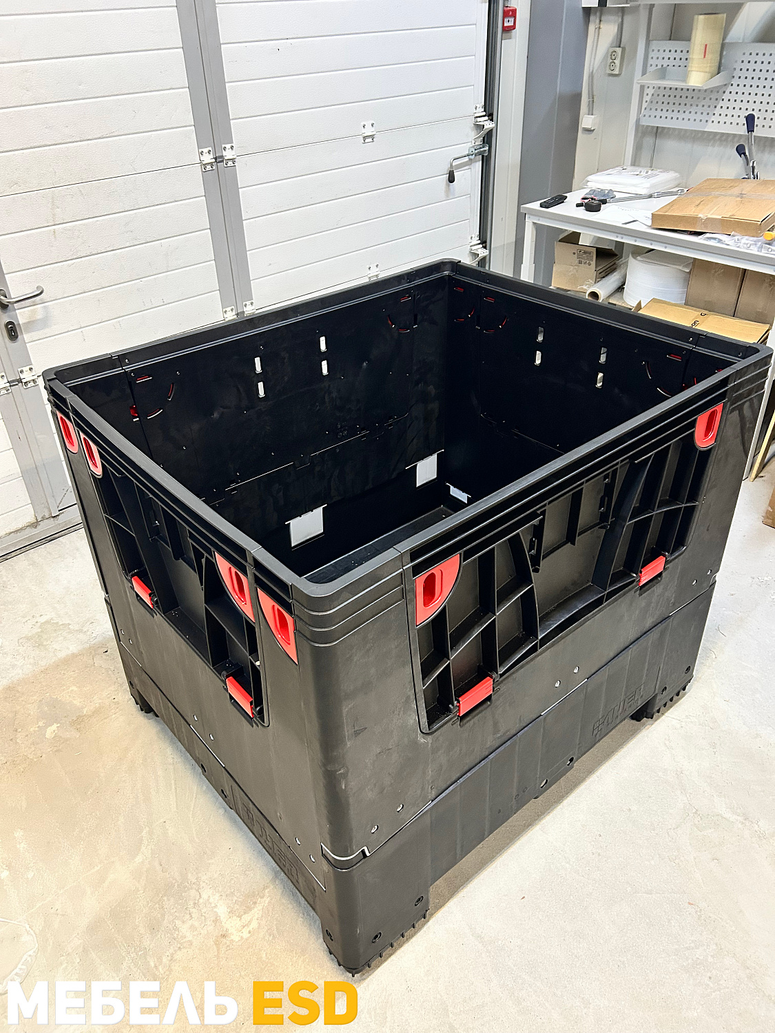 Складной ящик Bigbox с ESD-защитой на ножках